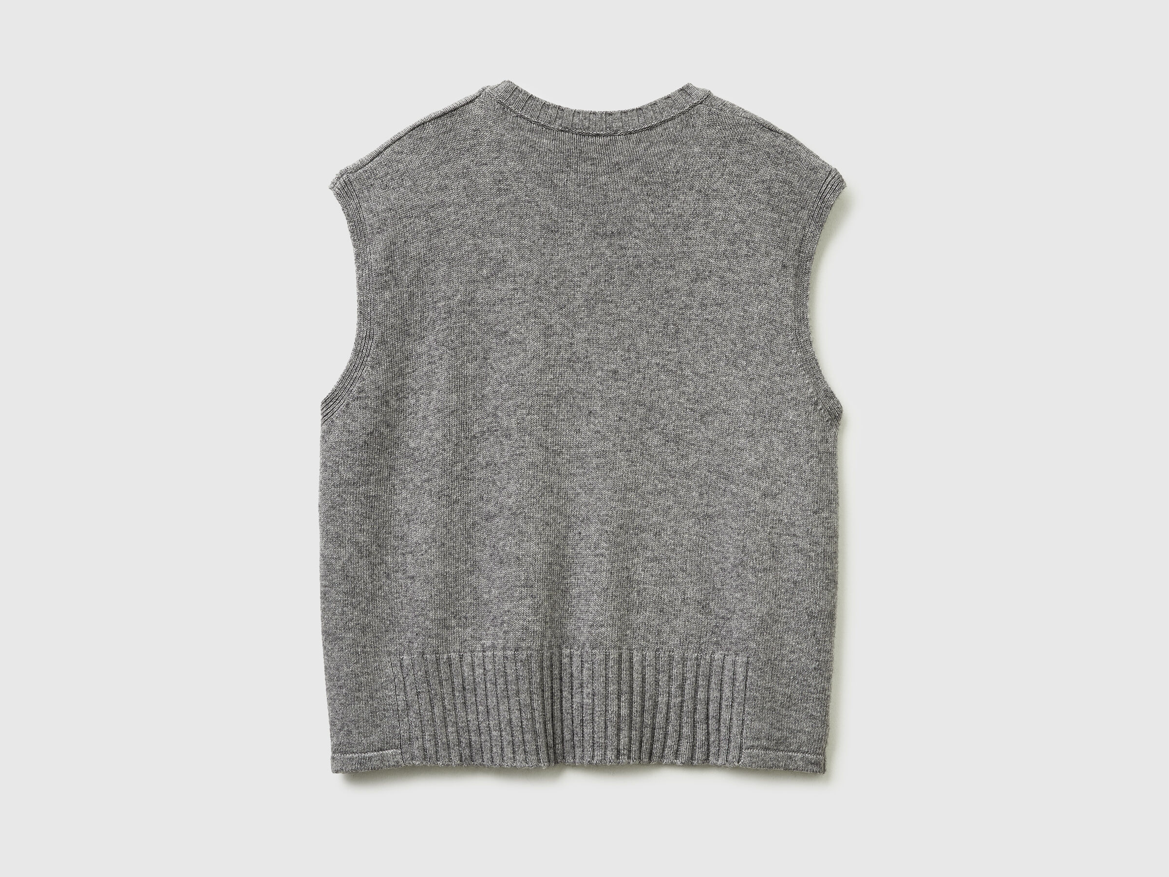SLEEVELESS SWEATER Women image number 6